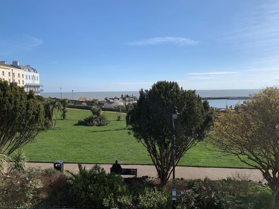 Georgian 5 Storey House, Seaviews, Cinema Room Ramsgate Zewnętrze zdjęcie
