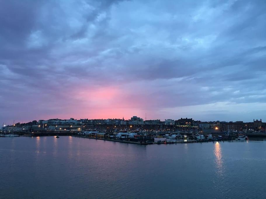Georgian 5 Storey House, Seaviews, Cinema Room Ramsgate Zewnętrze zdjęcie